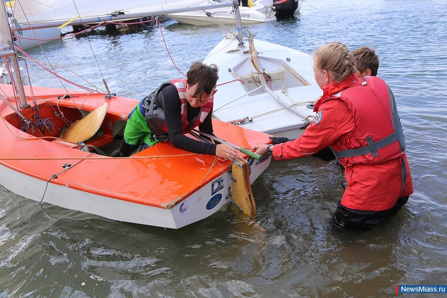    .       -      ,     ,  -  