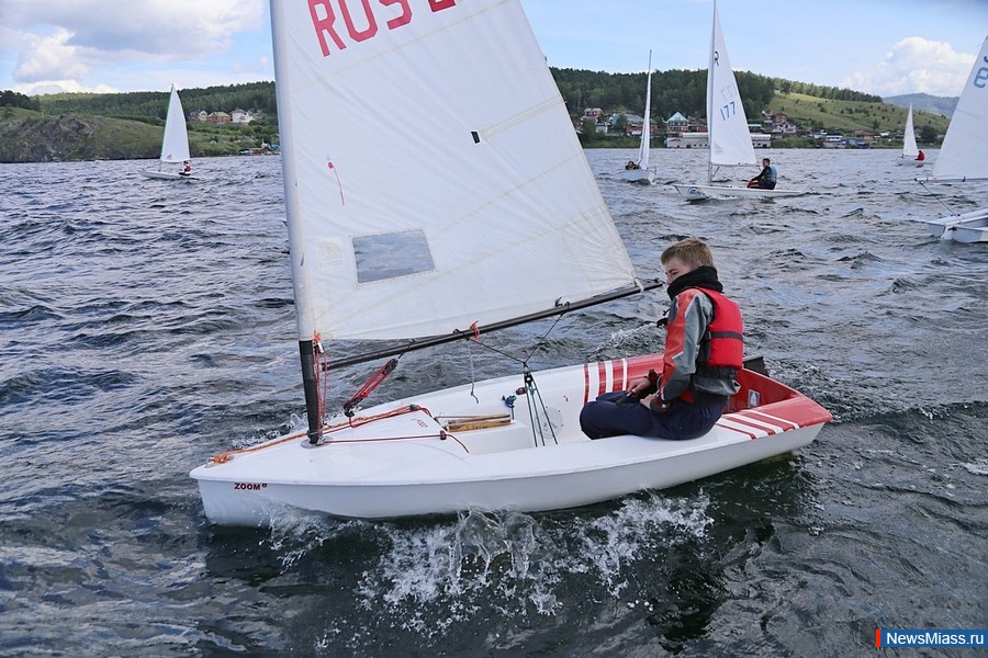    .       -      ,     ,  -  