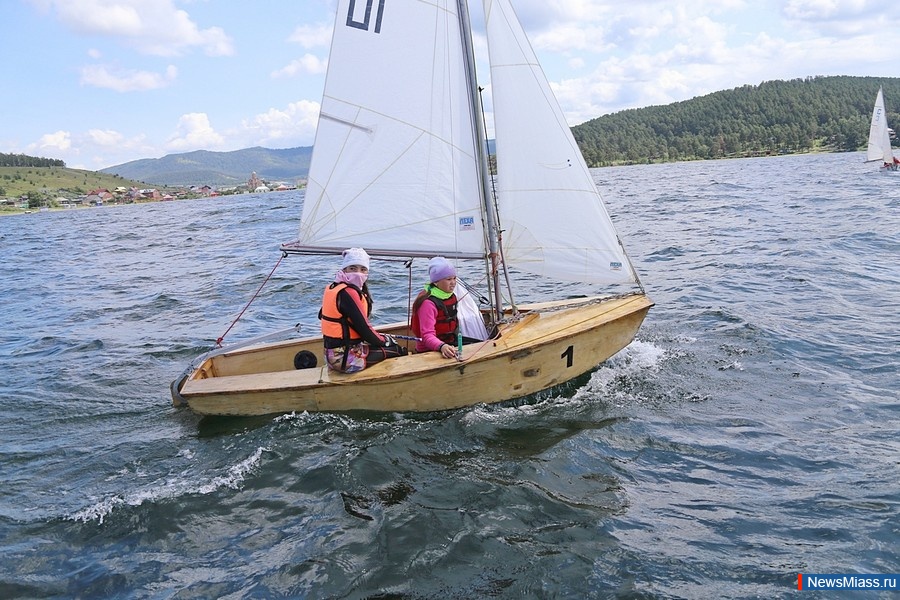    .       -      ,     ,  -  