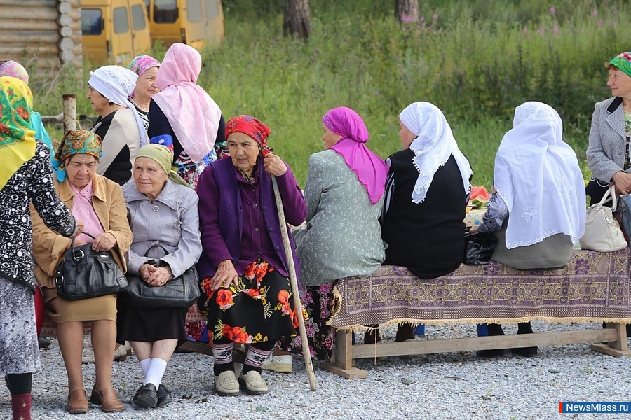 Погода в миассе сегодня точный прогноз. Мечеть Миасс Селянкино. Селянкино мечеть. Поселок Селянкино Миасс. Сколько человек живет в поселке Селянкино Миасс.