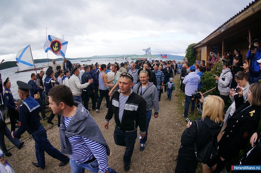   . 26       ,   ,   ,     