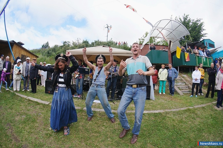   . 26       ,   ,   ,     