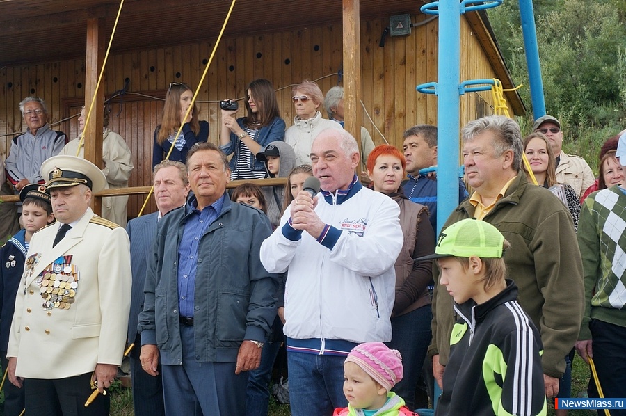   . 26       ,   ,   ,     