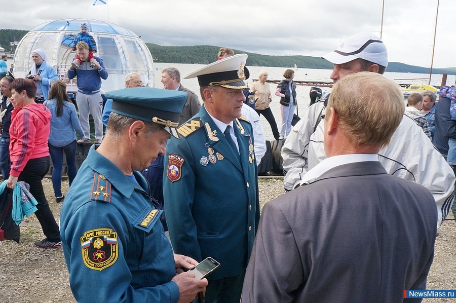   . 26       ,   ,   ,     