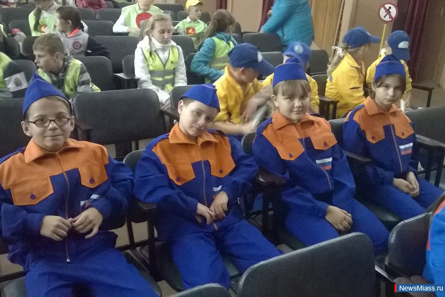    .        11     "  - 2015"