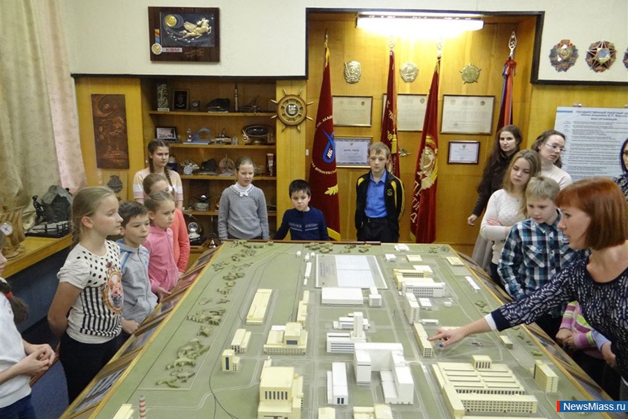    .          5  9    80 