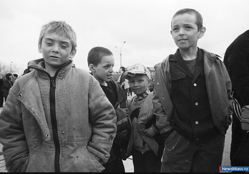   - 20 . 20  ,   90- ,          