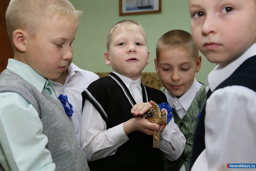   - 20 . 20  ,   90- ,          