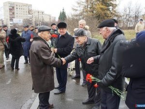 25 ������� - ���� ������ �.�. �������