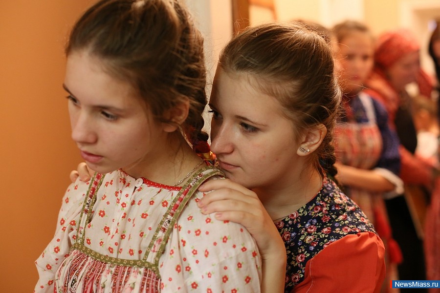  ,   .  -        100-