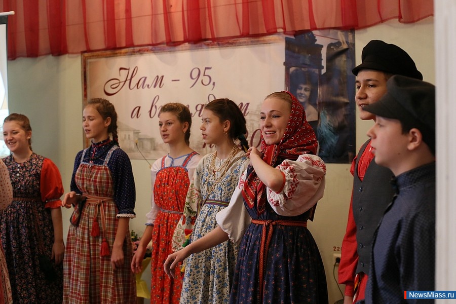  ,   .  -        100-