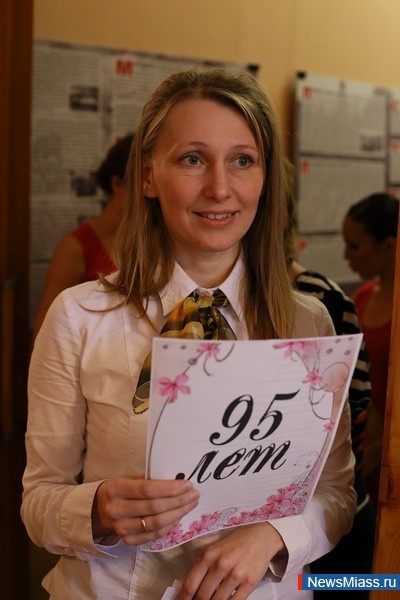  ,   .  -        100-