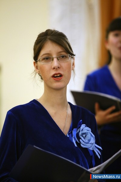 ������ ��� ������. � �������� �������� ��������� � �������� ��������� ������� � 100-����� ����������� �������� ����������� ������� ����������� ���������