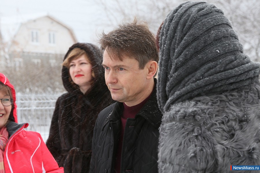    -    .              28   