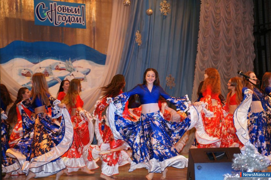     . 2015-        :   , ,   