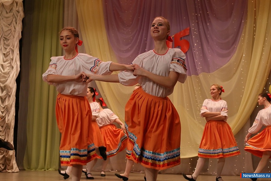 "" -  15.      -    "",     