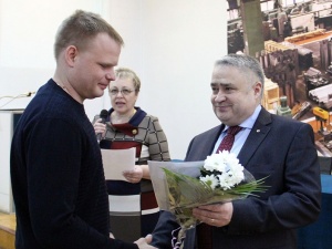 �� ��� ������������� ������� � ������� ����