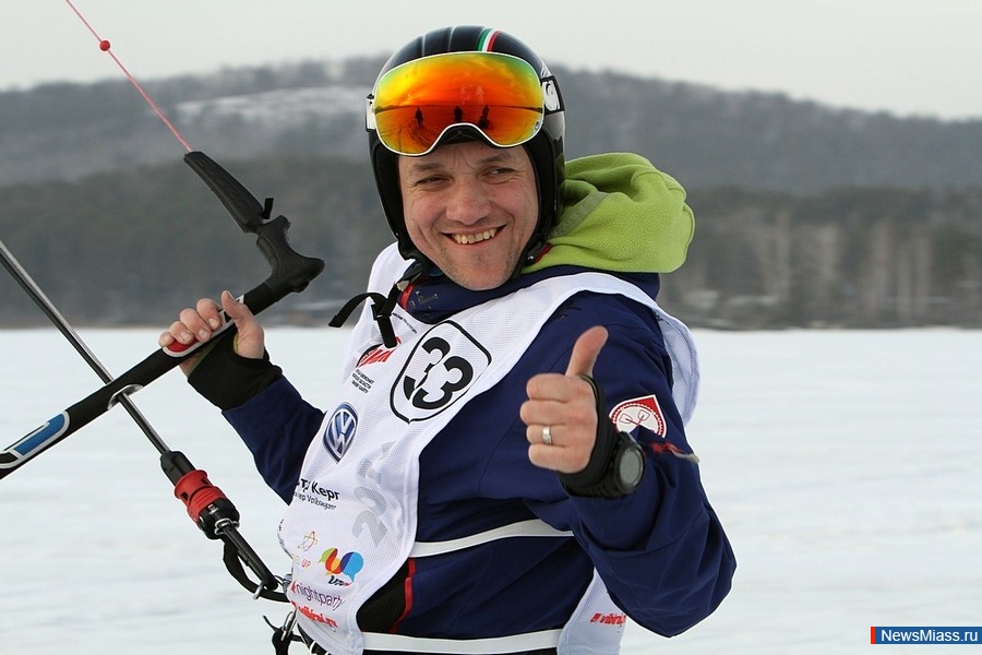 ""  . 26  27      XI        "-2016"