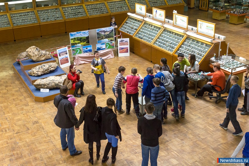 "  -    ...".        "  "