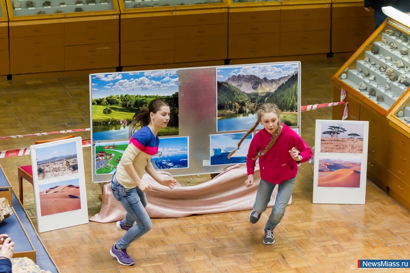 "  -    ...".        "  "