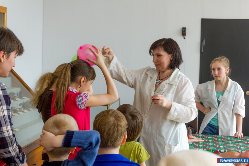 "  -    ...".        "  "