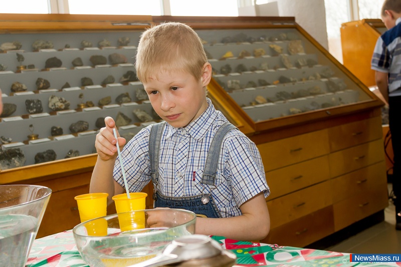 "  -    ...".        "  "