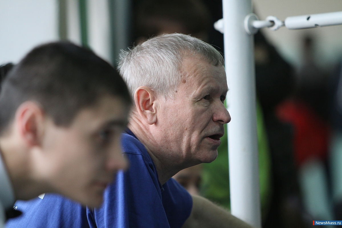   .     -    2     ,  " "