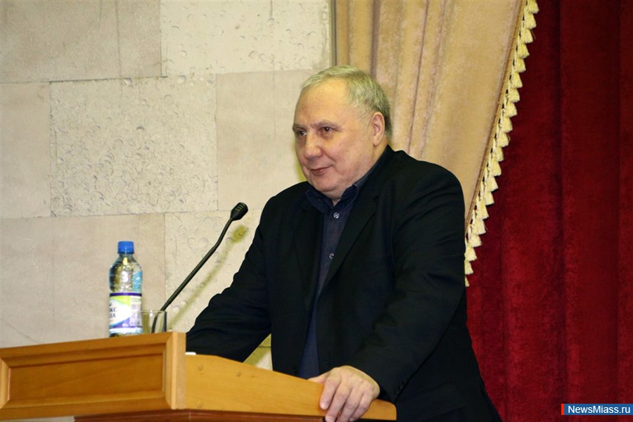  .   " "   - , -   ""  