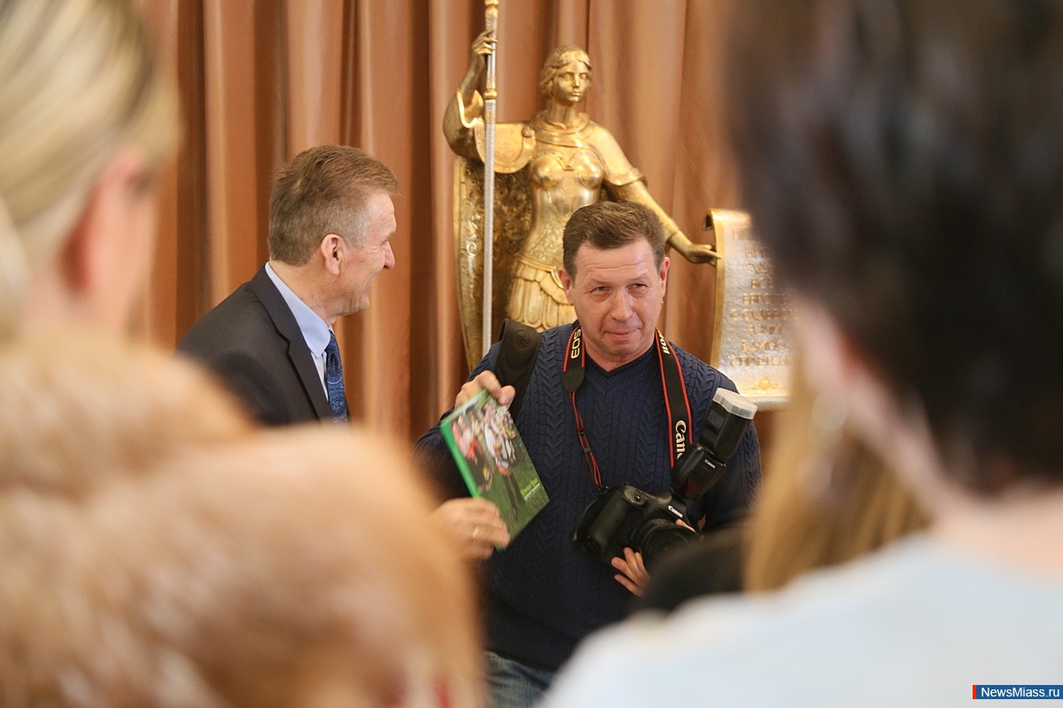 " .  ".        " .  "