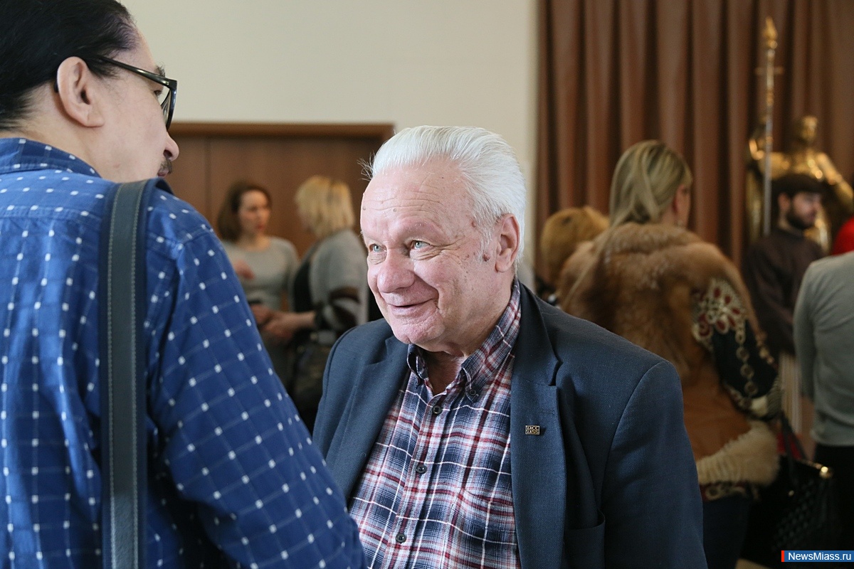 " .  ".        " .  "