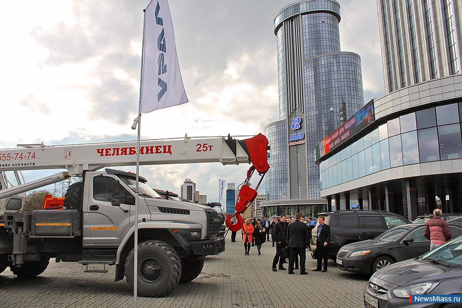   .  ""      -    2015         