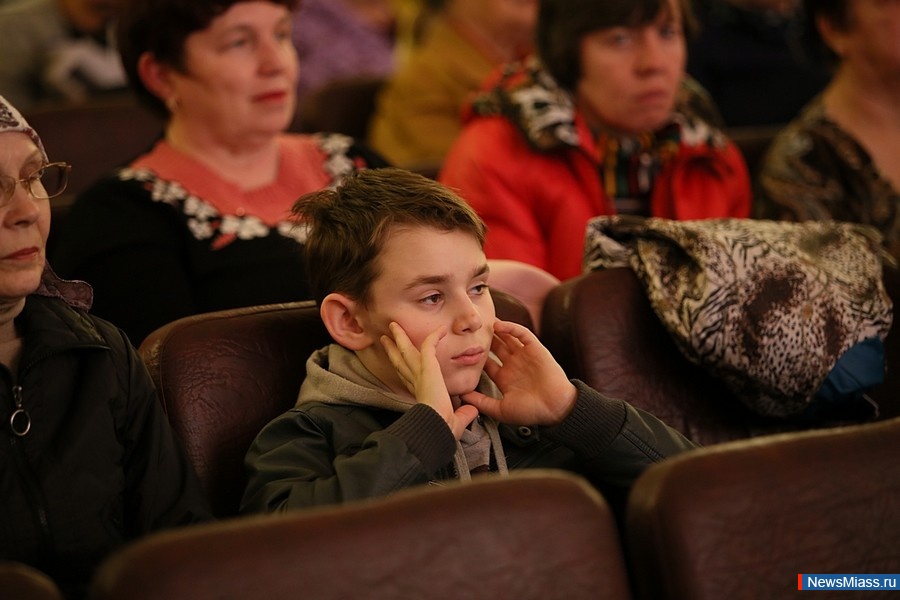   - !.     - XI   -    " "