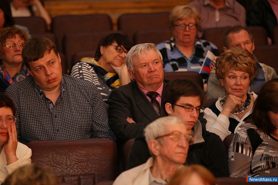   - !.     - XI   -    " "