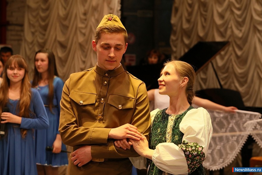   - !.     - XI   -    " "