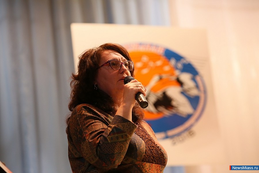   - !.     - XI   -    " "