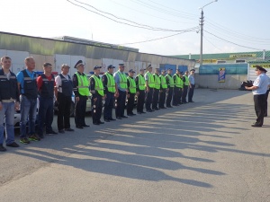 ��� "����"