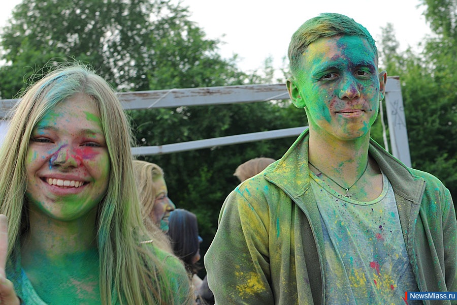  ,      . "  ,  - !" -     ColorFest