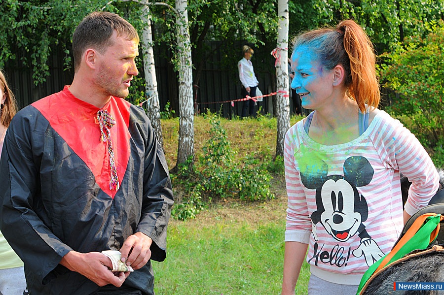  ,      . "  ,  - !" -     ColorFest