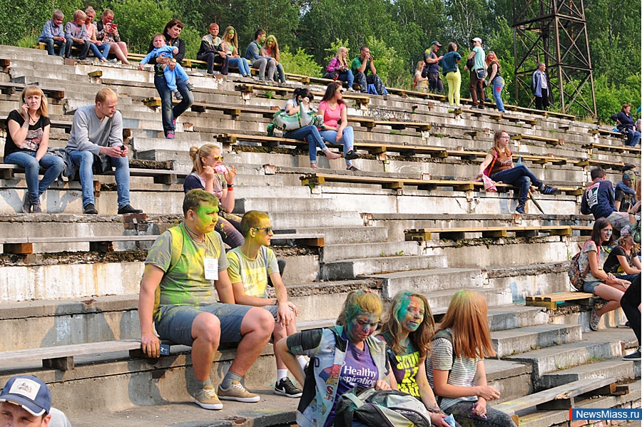  ,      . "  ,  - !" -     ColorFest