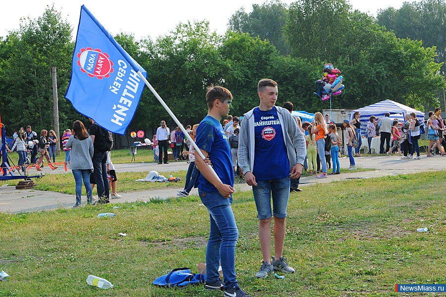  ,      . "  ,  - !" -     ColorFest