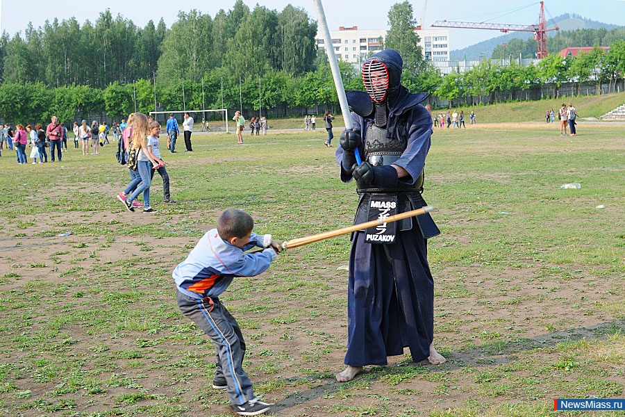  ,      . "  ,  - !" -     ColorFest