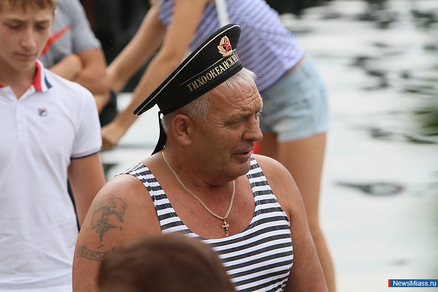  -   .    ,    -    -     