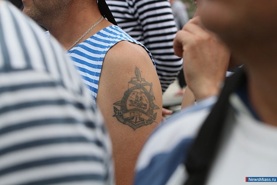  -   .    ,    -    -     