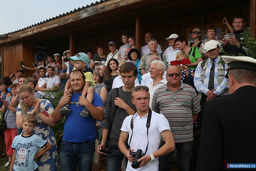  -   .    ,    -    -     