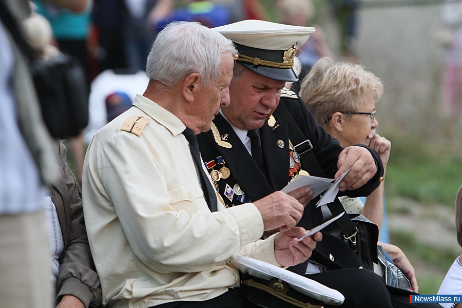  -   .    ,    -    -     