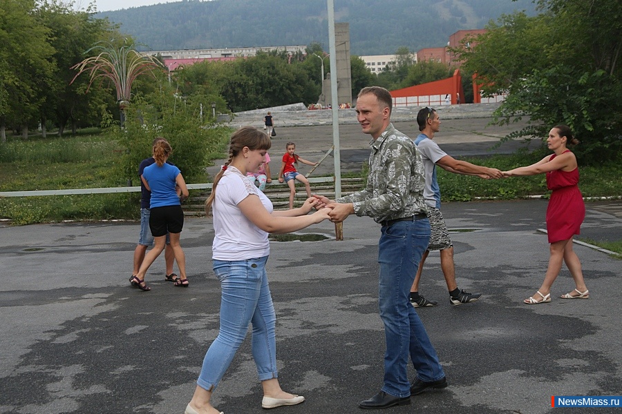 ��������� �����. ������ ������ ������� ������� � ������������ ������-������ �� ������