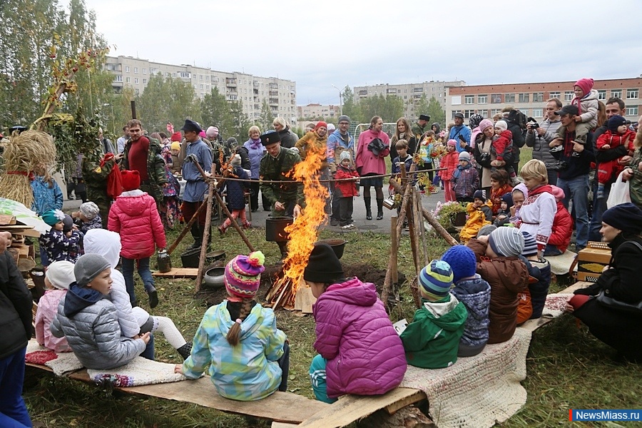   ,  . , 18 ,     19  " "