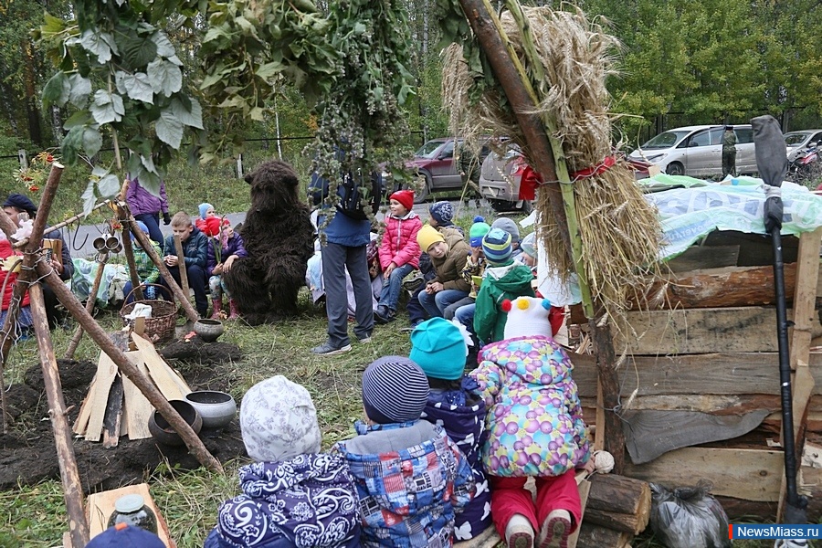   ,  . , 18 ,     19  " "