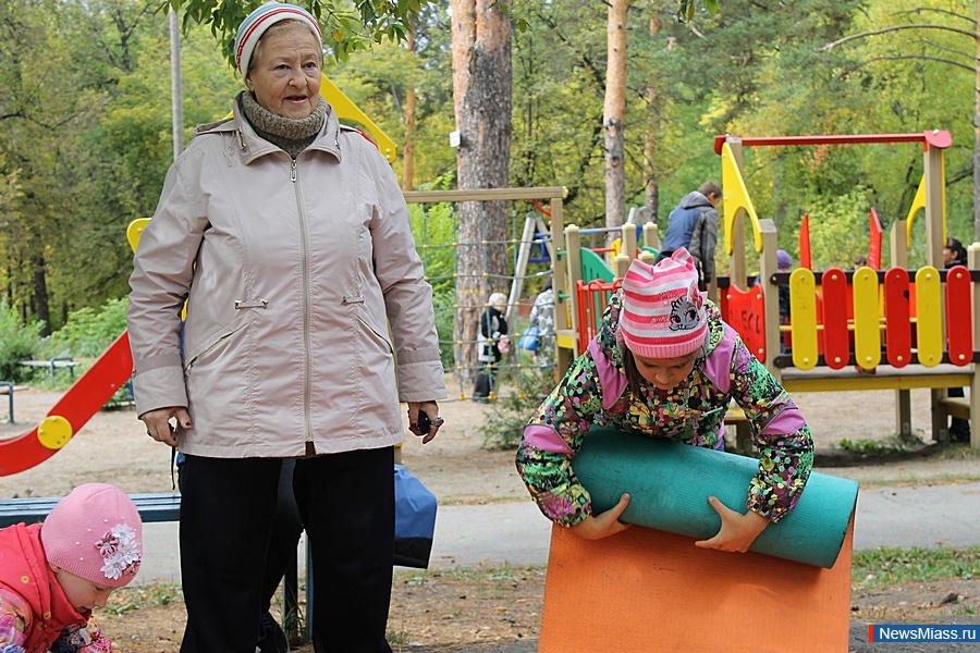 " ",    .    -   ""   -  ""  ,    