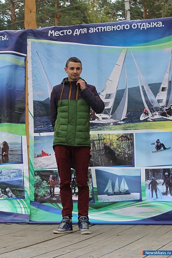 " ",    .    -   ""   -  ""  ,    